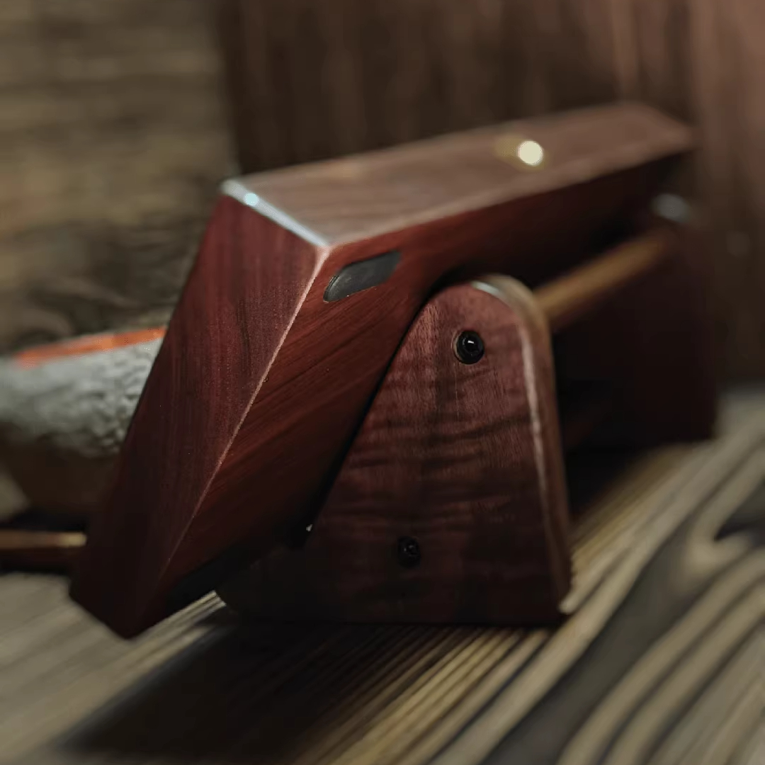 Supporto per Tastiera in Legno - Tablet Accessories Gifts recensione e prezzo