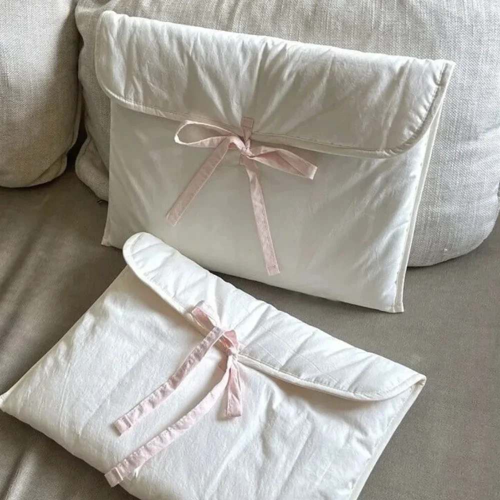 Custodia imbottita rosa stile  - Tablet Sleeves & Cases Ipad Accessories recensione e prezzo